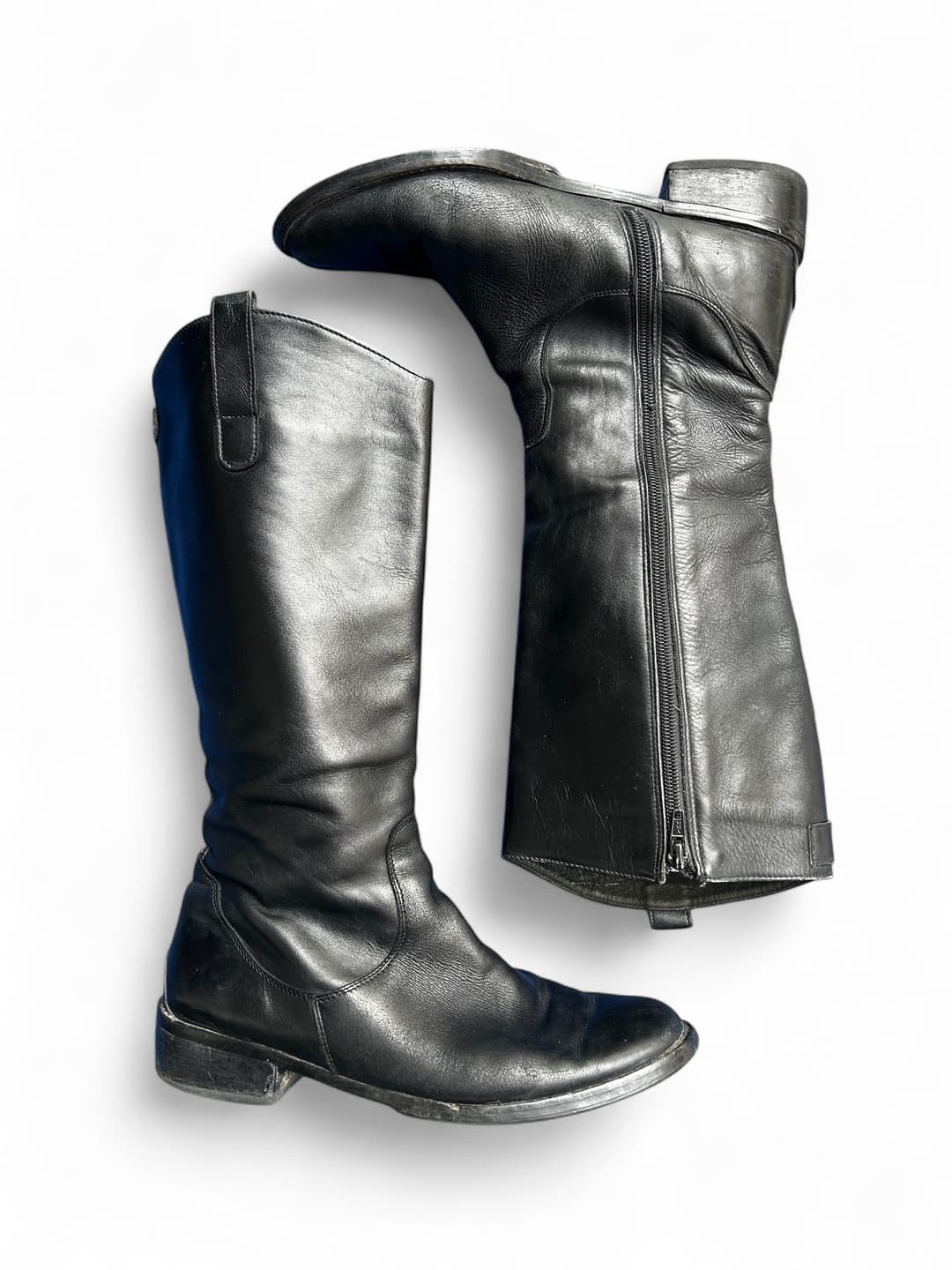 Botas negras caña alta